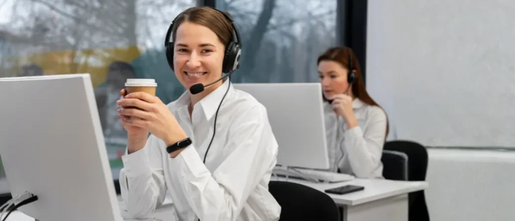 Social Commerce Customer Support_ Capturing Discovery-to-Checkout Journeys