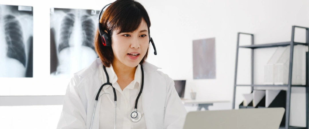 Medical call center outsourcing agent providing HIPAA-compliant patient support and healthcare customer service