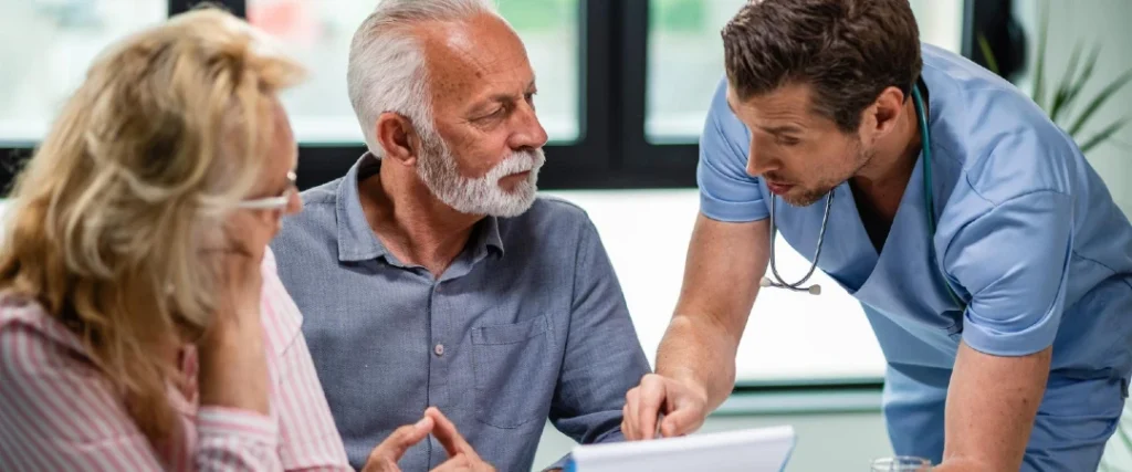 Medicare Advantage member discussing healthcare options with a nurse